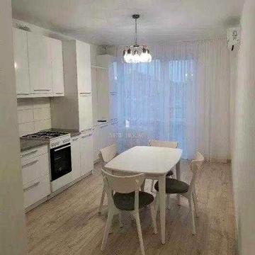 Продаж 1к квартира в ЖК Петрівське Містечко, Святопетрівське ЖК Петрівське містечко