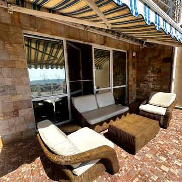 коттедж в первой линии моря Совиньон-1