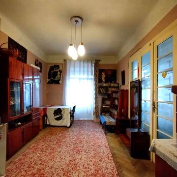 Продається 4х кім. квартира в центрі по вул. Вільде ст.ціна119тис.дол.