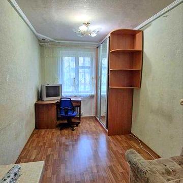 Продам 1к. гостинку (блок на 4 комнаты), в центре ХТЗ!