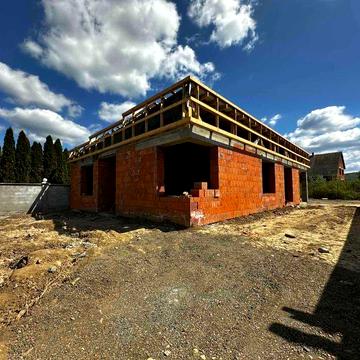 Будинок з газом на завершальній стадії будівництва 5 хв від центру
