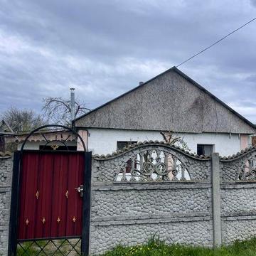 Продам будинок в центрі м. Звенигородка