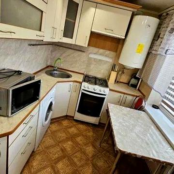 Продам отличную 2-комнатную квартиру на Правом берегу, ул. Счастливая
