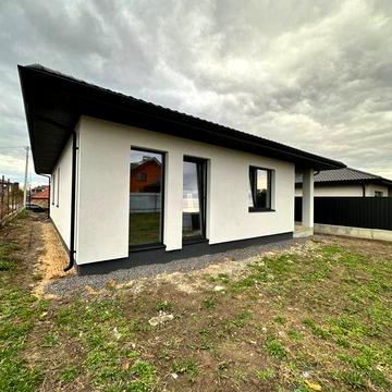 Продаж будинку біля Агапе