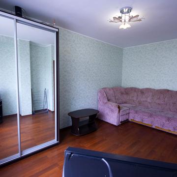 Торгова вул., 9