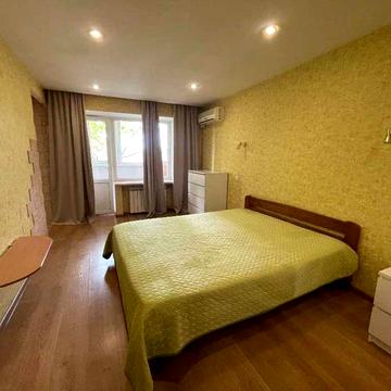 Сдам 1к квартиру на Сичеславской Набережной 12,Центр