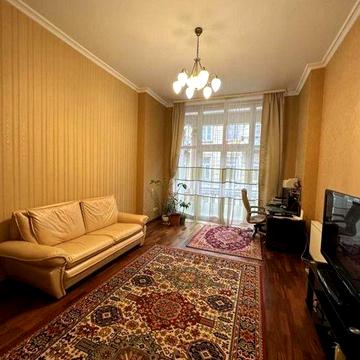Продаж 2 кімнатної квартири, вулиця Кониського ( Зелена)