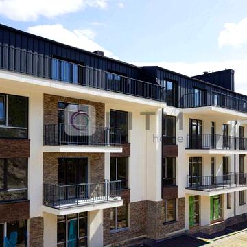 Продаж 3 кімнатної квартири у клубному будинку вул. Лисеницька