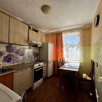 Здам 2-х кімнатну квартиру в центрі