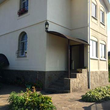 Довгострокова оренда 4к Дім Боженка (Любомира Гузара) вулиця