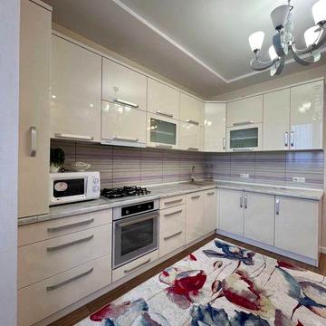 Продаж 2 км квартири в Івано-Франківську в центральній частині міста