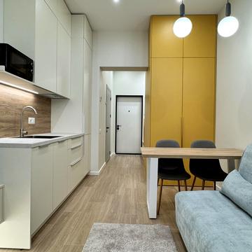 Лубенська вул., 14