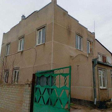 Продам двоповерховий будинок від власника