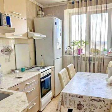 baz-06 продам 2 кімнатну . Молдаванка
