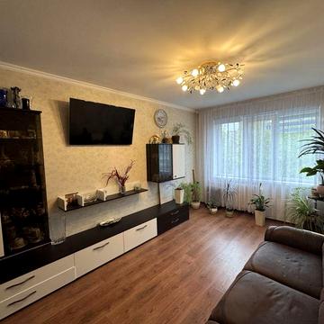Продам квартиру в ПЗР