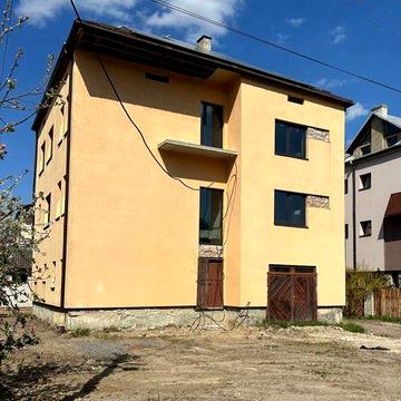 Продаж будинку з сонячними панелями 20кВт. м.Винники,неподалік Emily Resort