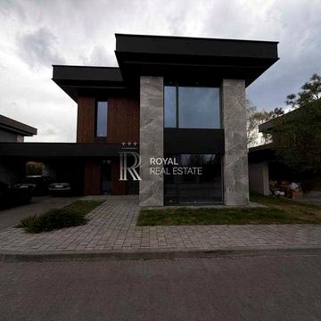Продаж Будинку в КМ Marea Club Romankiv 265м2