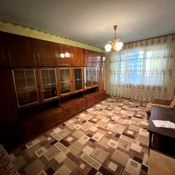 Продається 2-кімнатна квартира, 3/9, 46м2, 6-Слобідська.