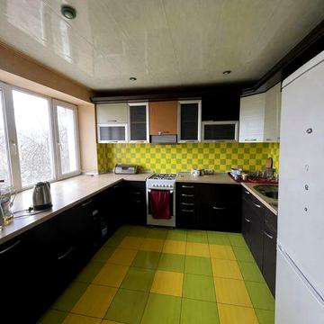 Продаж 5 кімнатна квартира Павлове Поле