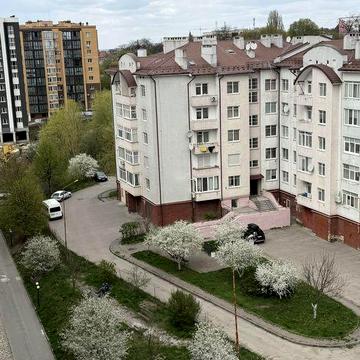 Продам 2 кімн Здану новобудову!!! ЖК Кришталеве озеро