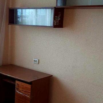 Продам 2 комн.кв по пр.Тракторостроителей.(405005)