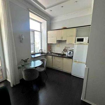 Ярославська вул., 26