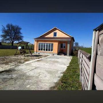 Оренда будинку в с. Уїздці