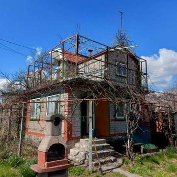 Будинок в дачному кооперативі