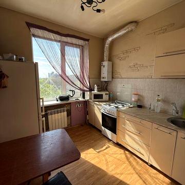 Продам 3-х комнатную квартиру