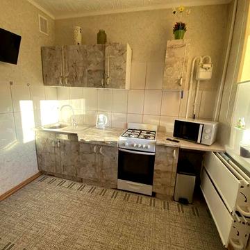 Квартира з двома балконами