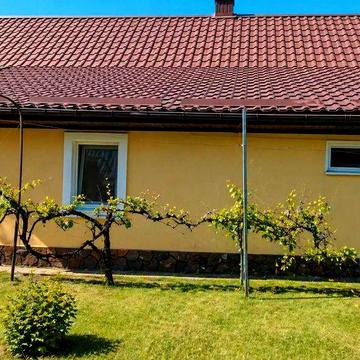 Частный дом в Николаеве, Широкая Балка — 100 м², участок 5 соток