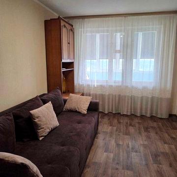 Довгострокова оренда однушки по Надпільній, 465