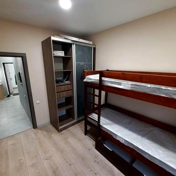 Аренда 2к квартиры в новострое  внизу Рабочей