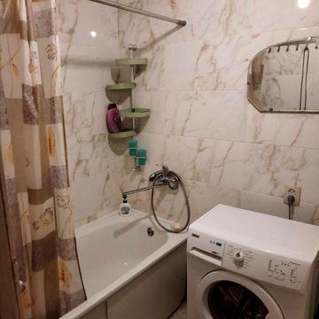 Продаю 1к квартиру, поруч метро Академмістечко