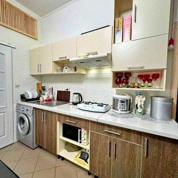 tir-02 Продам 1 комн. квартиру с двориком в районе Михайловского сквера
