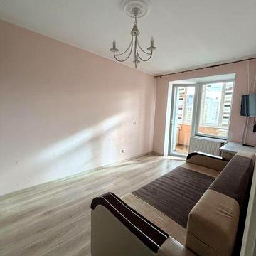 квартира в довгострокову оренду