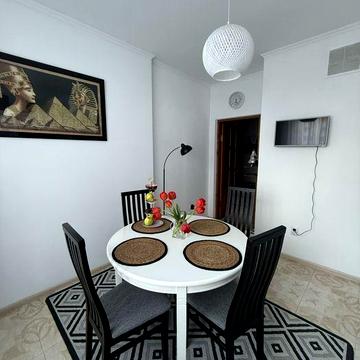 Продаж великої двокімнатної квартири від власника