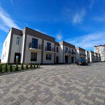 Будинок таунхаус 135 м² 3 сот крайній кутовий (ГАЗ) балкон Демянів лаз