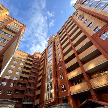 Продаю 2кім.  "Площа Ринок" вул. Тарнавського
