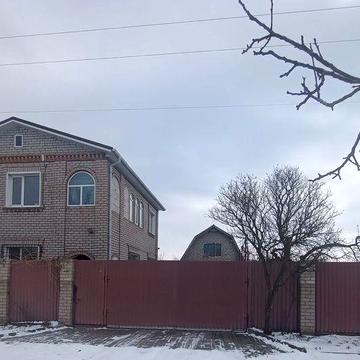 Продам двоповерховий будинок