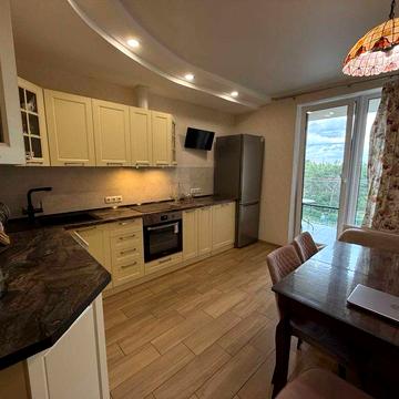 Оренда в ЖК КОМФОРТ-класу АВТОГРАФ, метро Дарниця поруч з парком!