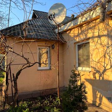 Продам хату в селі