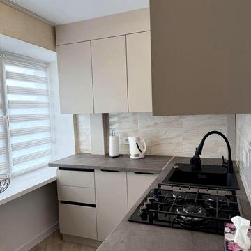 Здається 1- кімнатна квартира Гоголівська 1 від власника