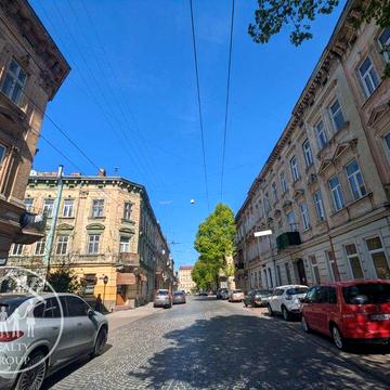Продаж 1-кімнатної квартири індивідуальне опалення центр