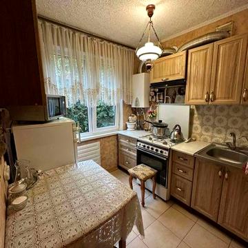 Продам гарну 2х кім. 3/5 пр-т Лукʼяненко