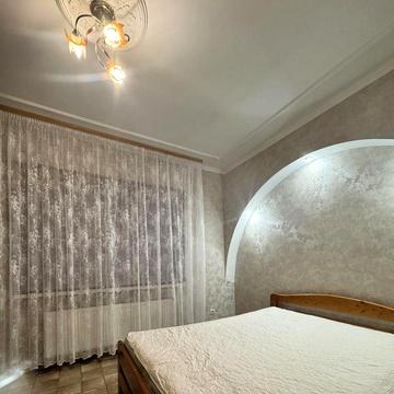 Сдам домик 1 к  30 м.Киевский район