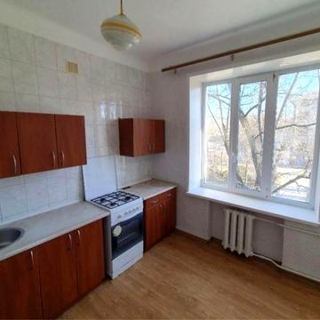 2 кімнатна Сталінка,центр,Мира 20