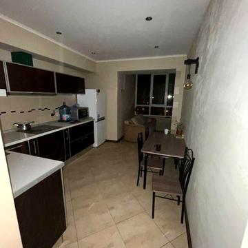 Двокімнатна квартира на вул. Мечнікова