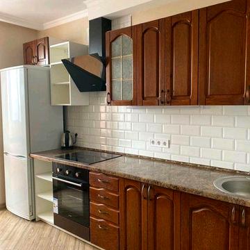 Сдам 1ком ЖК Вернисаж/ Костанди 162/ Королева