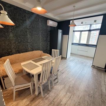 Добровольців вул. (Маршала Говорова), 10д